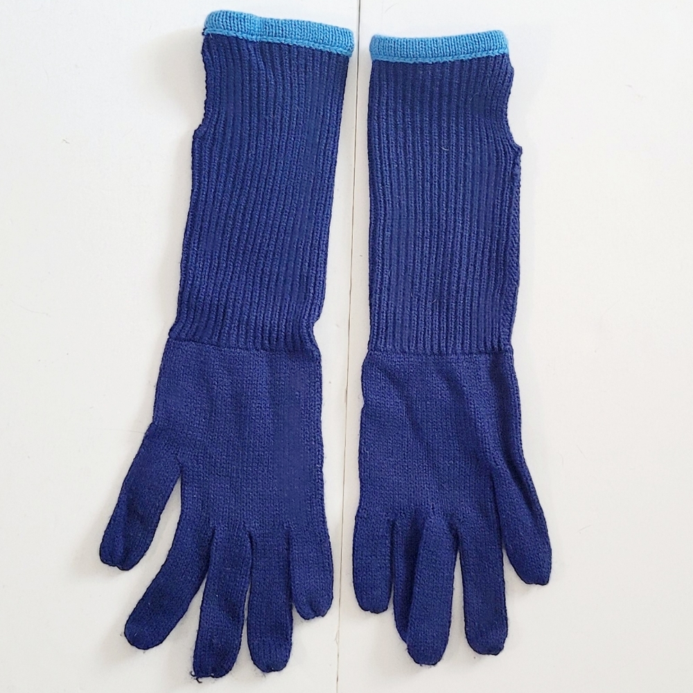 NWOT Blue Gloves